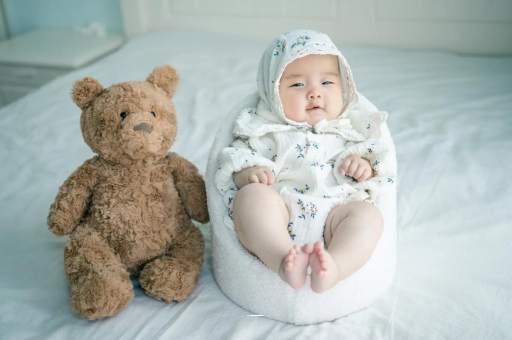 绵阳宝宝吃不饱母乳的症状